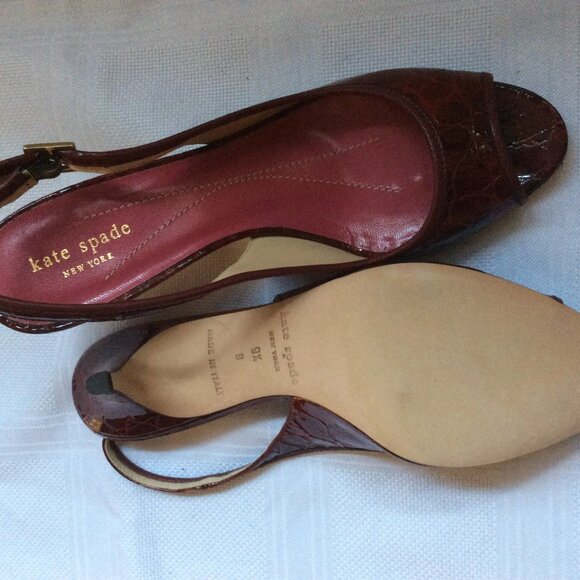 Vintage style never worn Kate Spade patent alligator heels pumps, size U.S. 9 - Picture 2 of 3